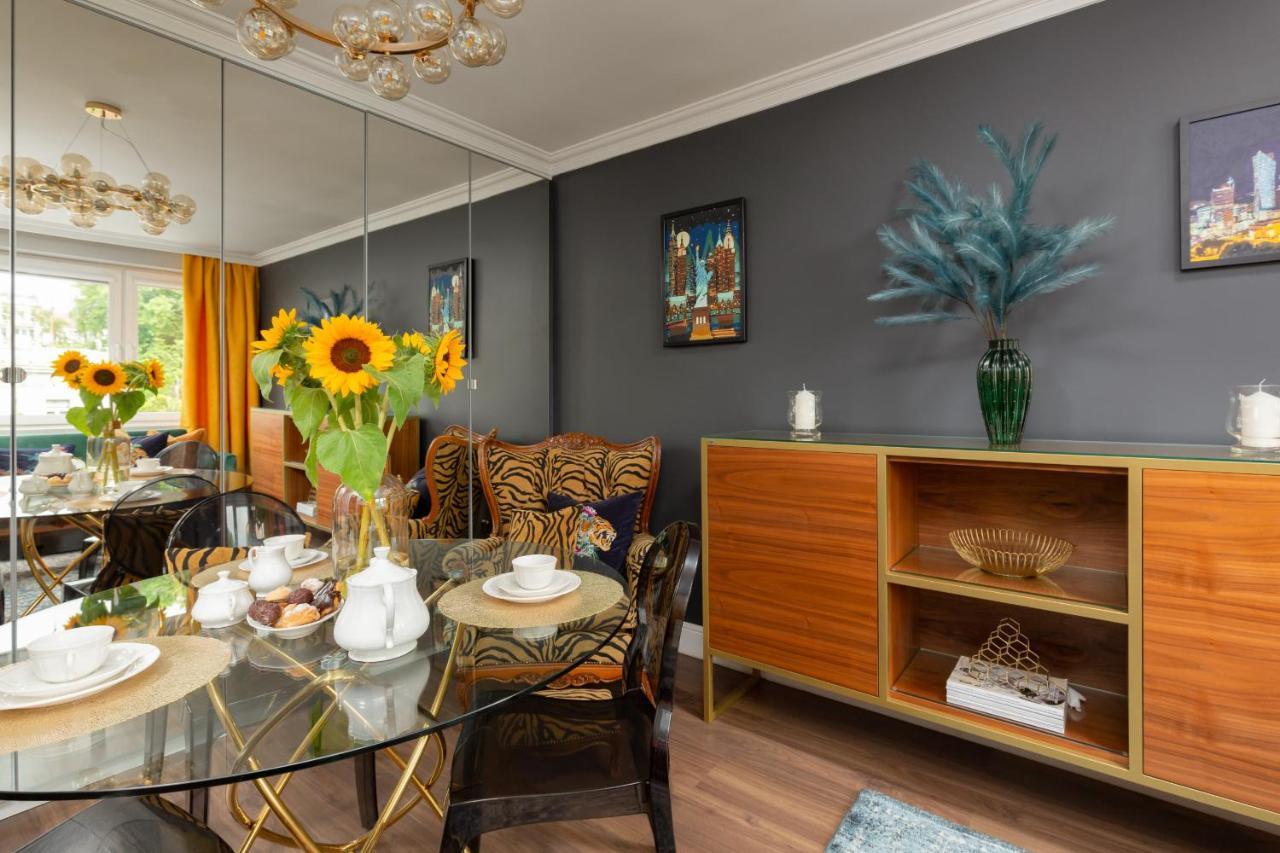 Apartment Aleje Ujazdowskie 8 By Renters Варшава Экстерьер фото